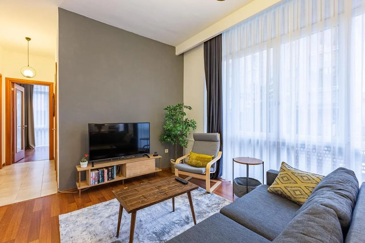 2 Bedroom Apartment In Umraniye  Istanbul